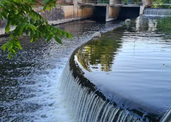 Almenäs in i Viskan förbi Sjöbo