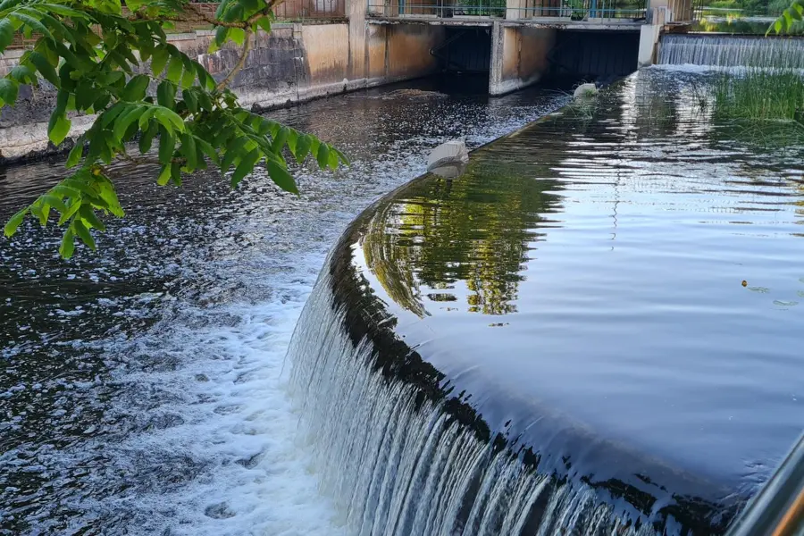 Almenäs in i Viskan förbi Sjöbo